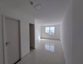 EXCELENTE SALA COM VAGA DE GARAGEM NA AVENIDA NORTE E SUL DE JARDIM LIMOEIRO