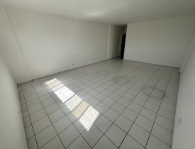 SALA COMERCIAL DE 45M² COM EXCELENTE LOCALIZAÇÃO NA AVENIDA FERNANDO FERRARI