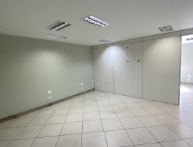 CONJUNTO DE SALAS COM 106m² NA MARECHAL CAMPOS EM MARUÍPE