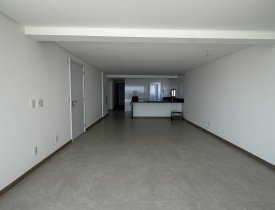 COBERTURA DE 03 SUÍTES NA QUADRA DO MAR EM GUARAPARI