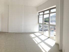 APARTAMENTO 3 QUARTOS COM VISTA PARA O CONVENTO DA PENHA