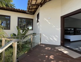 CASA DE ALTO PADRÃO COM 924m² + 4 SUÍTES + A POUCOS METROS DA AREIA, NA ILHA DO FRADE