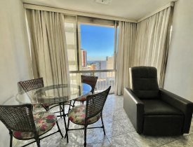 APARTAMENTO DE 3 QUARTOS COM VISTA LIVRE E PARA O MAR, NA PRAIA DO CANTO