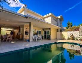 CASA DUPLEX DE 03 SUÍTES COM LAZER NA MATA DA PRAIA