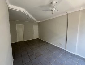 APARTAMENTO DE 2 QUARTOS COM VAGA DE GARAGEM, NA 3ª QUADRA DO MAR EM  JARDIM DA PENHA