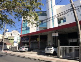 LOJA COMERCIAL DE 50M² COM MEZANINO DE FRENTE PARA AVENIDA EM JARDIM DA PENHA