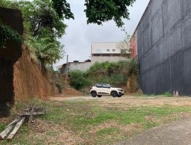 TERRENO COM LOCALIZAÇÃO EXCELENTE EM COLINA DE LARANJEIRAS