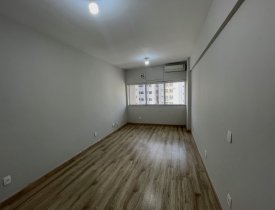 EXCELENTE SALA COMERCIAL COM VAGA DE GARAGEM NA AVENIDA NOSSA SENHORA DA PENHA