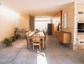 CASA DUPLEX DE 03 SUÍTES COM LAZER NA MATA DA PRAIA