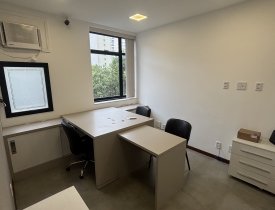 SALA COMERCIAL MOBILIADA COM VAGA DE GARAGEM NA PRAIA DO CANTO EXCELENTE LOCALIZAÇÃO