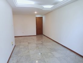 EXCELENTE 4 QUARTOS SENDO 2 SUÍTES, FRENTE PARA O MAR EM JARDIM DA PENHA