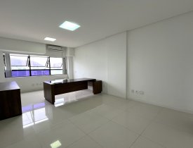 SALA COMERCIAL | 26M² | IDEAL PARA ESCRITÓRIO OU CONSULTÓRIO